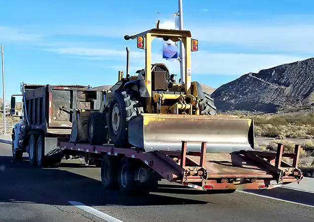 Why Choose South Carolina Hauling Over Other Heavy Equipment Shipping Companies?